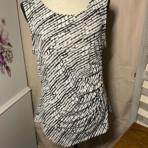Adrienne Vittadini Ladies Sleeveless Top Medium